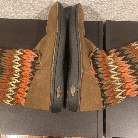Keen fall color boots size 6.5 EU 37 - Picture 7 of 10